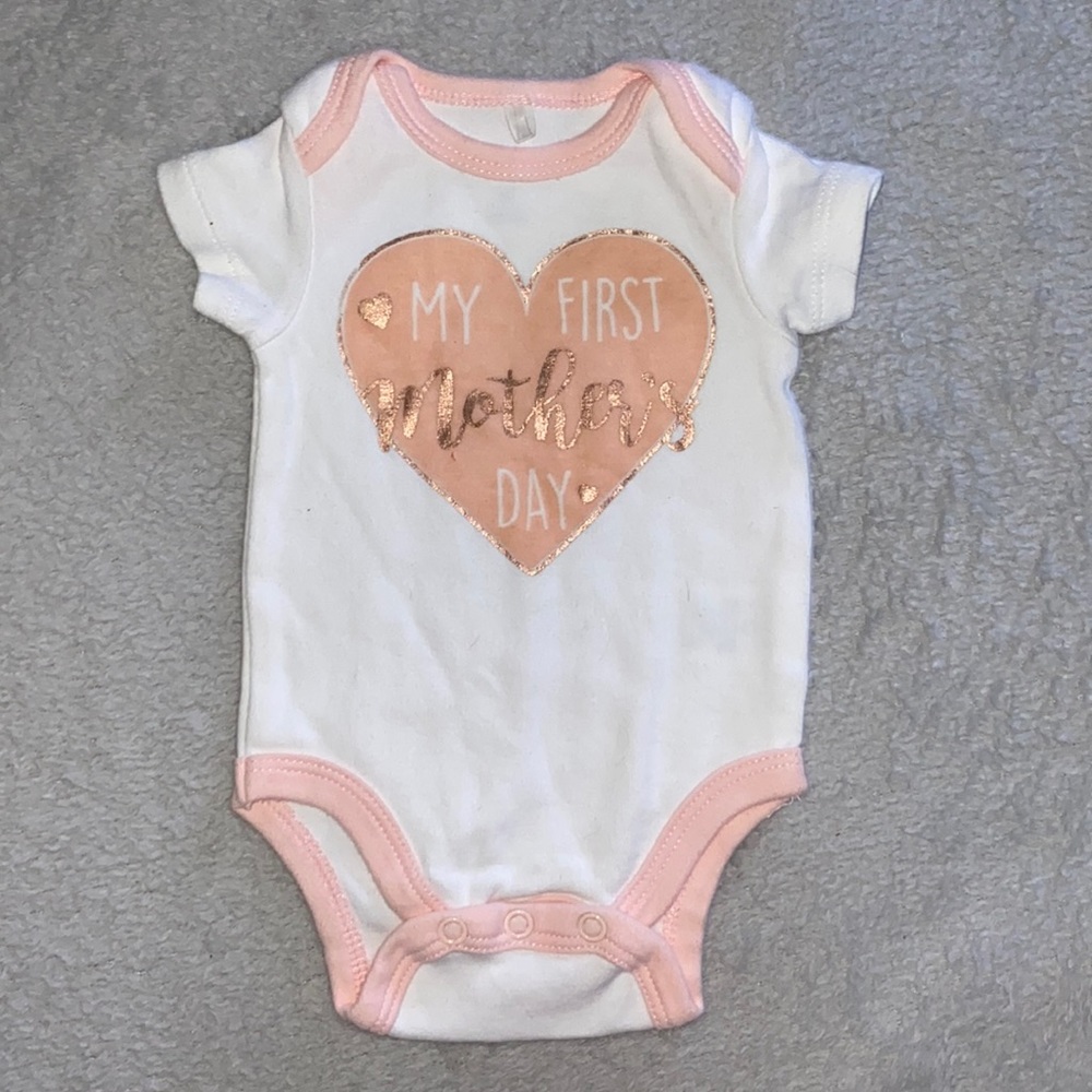 Baby Gear nb First Mother’s Day Onesie